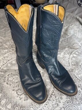 Cowtown Blue Hand Made Leather Boots. - Size 7